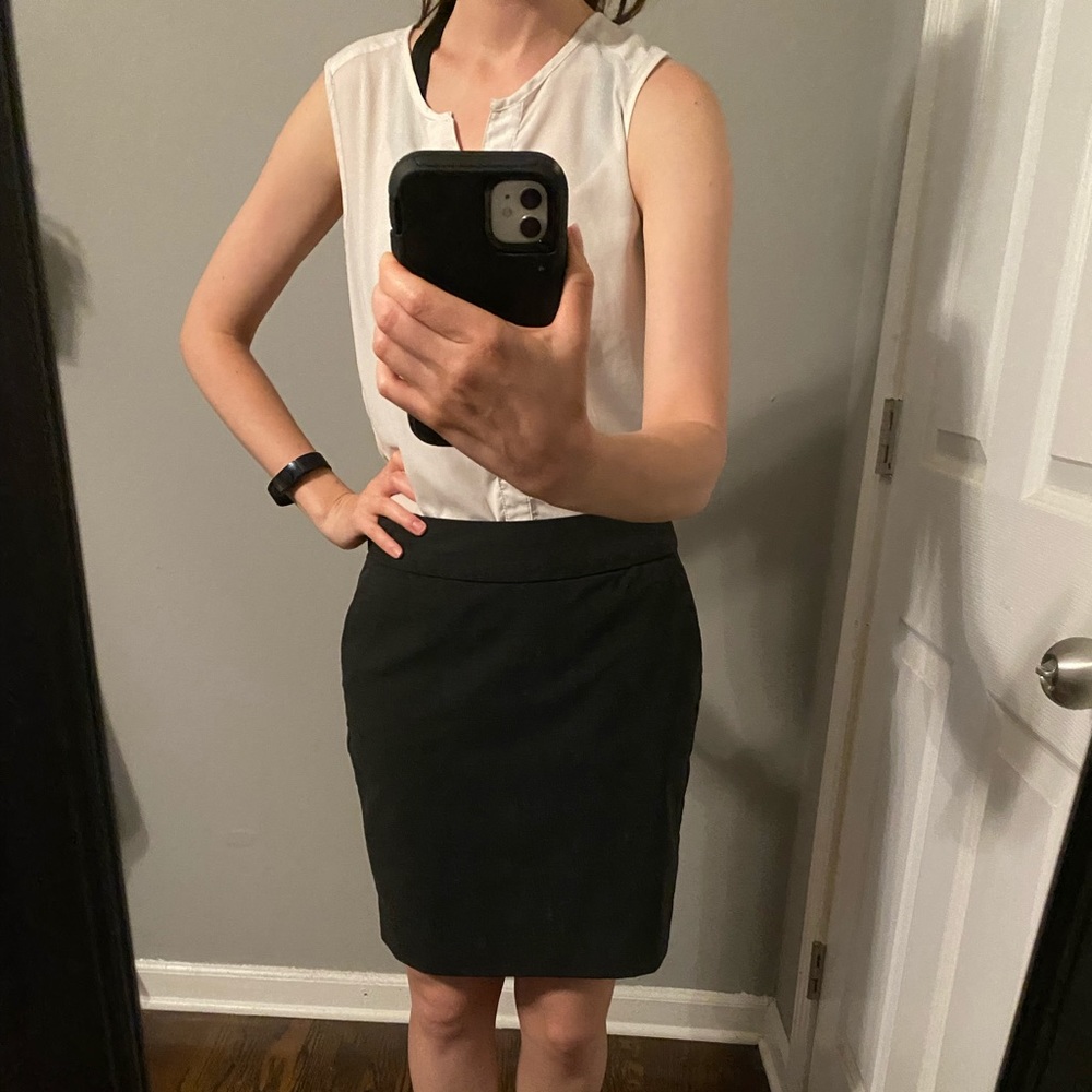 Banana Republic Skirt with Pockets